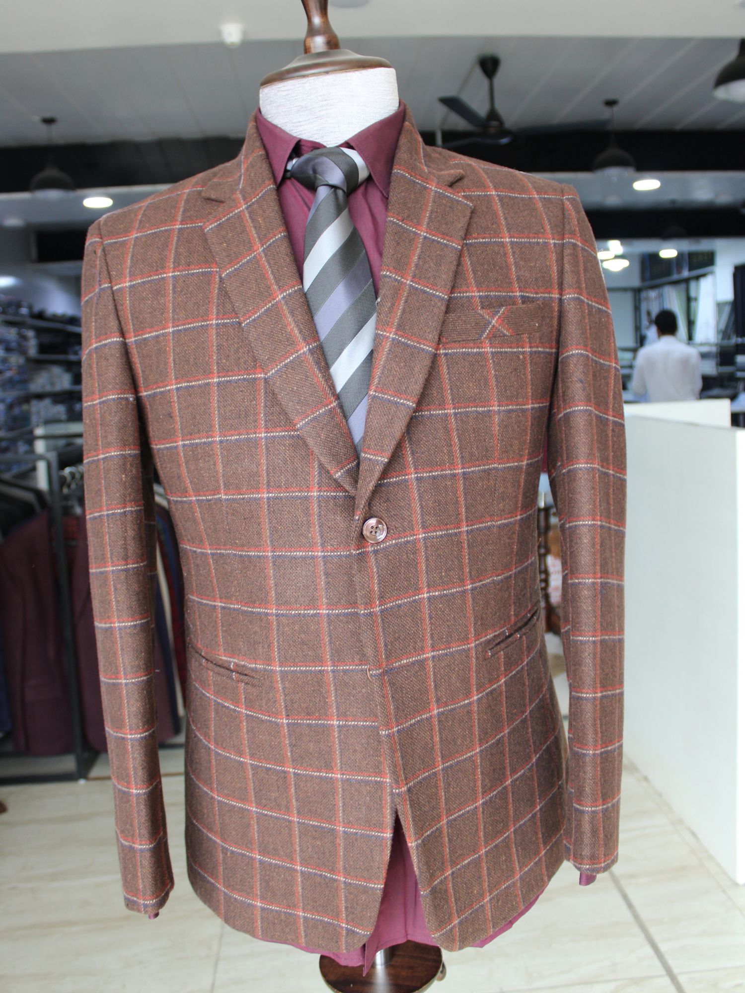 Men’s Winter Blazer – Warm, Stylish & Tailored for Perfection